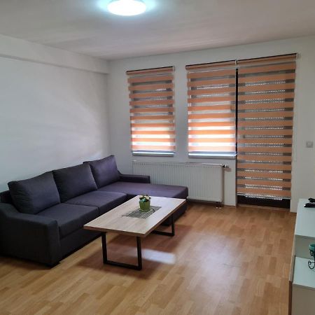 Apartmani Sk Brčko Exteriör bild
