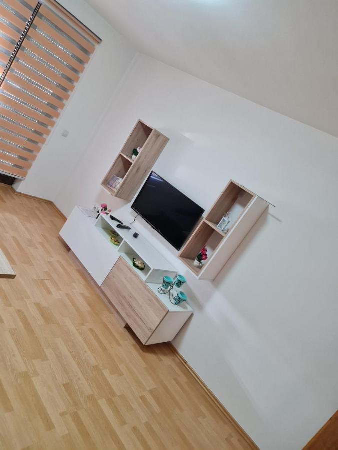 Apartmani Sk Brčko Exteriör bild
