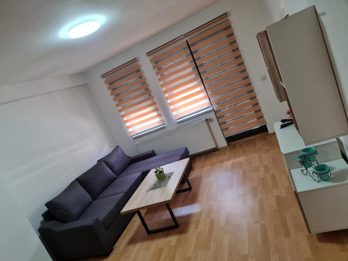 Apartmani Sk Brčko Exteriör bild